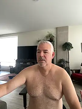 aarosteev2 online show from October 24, 2:46 pm