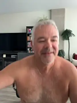 aarosteev2 online show from April 20, 12:41 pm