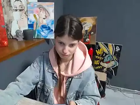 felicity gold online show from April 23, 7:09 am