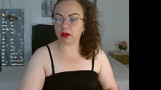 Snapshot of Tania_Goddess_ chatting on September 17, 2:08 pm Tania Goddess  online show from September 17, 2:08 pm