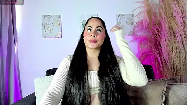 lenna h3aven online show from February 4, 6:38 pm