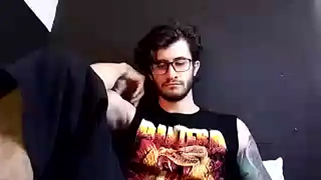 Loggan donnelly online show from October 28, 6:43 pm