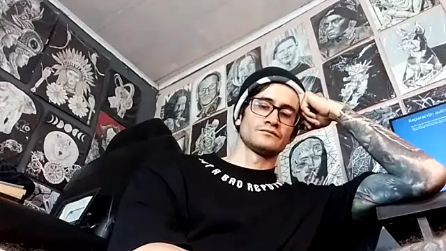 Loggan donnelly online show from February 8, 3:59 pm