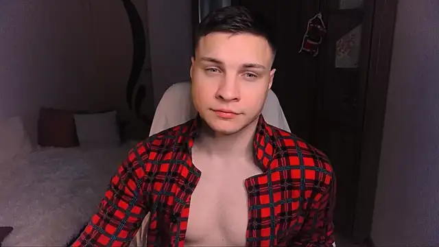 handsome guy01 online show from December 27, 12:18 am