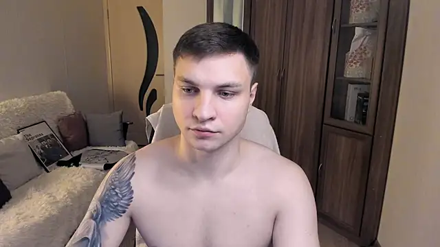 handsome guy01 online show from September 22, 11:29 pm