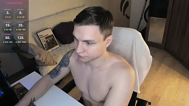 handsome guy01 online show from October 3, 9:06 am