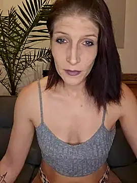 Snapshot of Lenchen_ chatting on March 22, 7:09 pm Lenchen online show from March 22, 7:09 pm