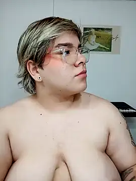 amalia love online show from January 22, 10:59 pm