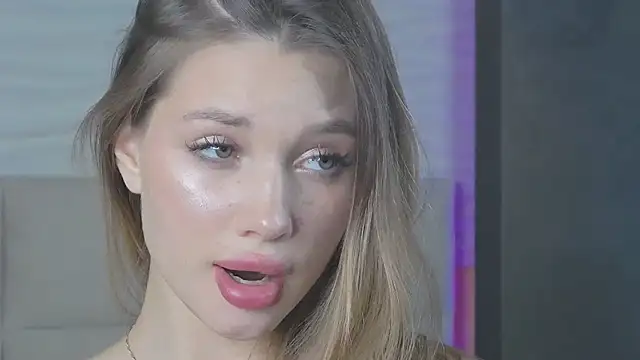 ViolaFlirt online show from February 11, 9:53 am