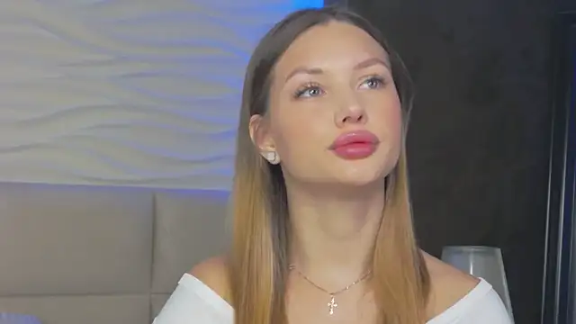 ViolaFlirt online show from March 14, 4:10 am