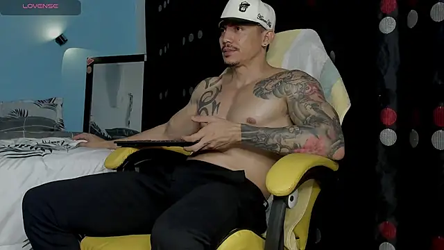 Alex motta online show from September 14, 4:11 am