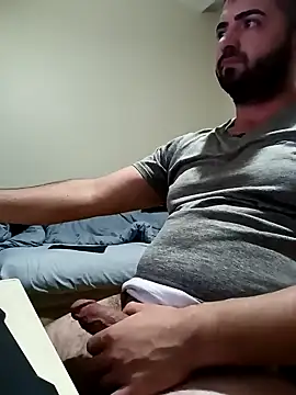 Snapshot of cshn001 chatting on December 4, 5:44 pm cshn001 online show from December 4, 5:44 pm