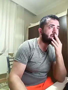 Snapshot of cshn001 chatting on December 5, 4:55 pm cshn001 online show from December 5, 4:55 pm