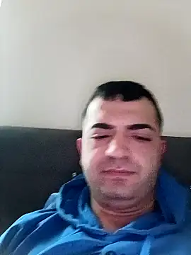 Snapshot of cshn001 chatting on December 26, 12:49 pm cshn001 online show from December 26, 12:49 pm