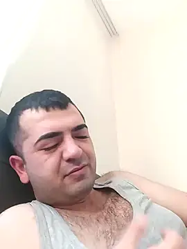 Snapshot of cshn001 chatting on January 1, 11:49 am cshn001 online show from January 1, 11:49 am