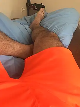 Snapshot of cshn001 chatting on February 4, 7:40 am cshn001 online show from February 4, 7:40 am