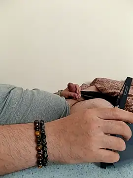 Snapshot of cshn001 chatting on February 24, 11:30 am cshn001 online show from February 24, 11:30 am