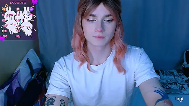 Alice Hells online show from December 23, 8:33 am