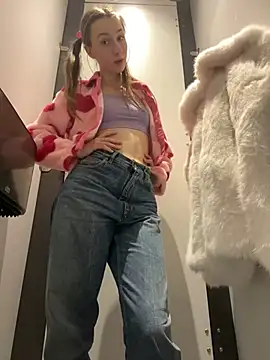 Lia  Love online show from January 9, 4:17 pm