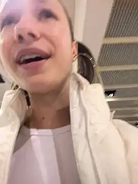 Lia  Love online show from March 14, 12:40 pm