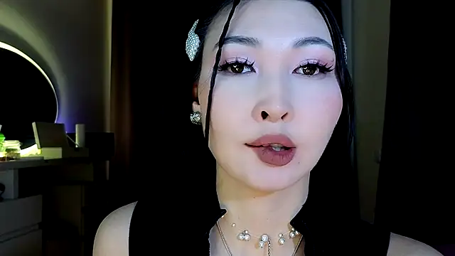 Snapshot of honey_yani chatting on April 4, 9:12 pm honey yani online show from April 4, 9:12 pm