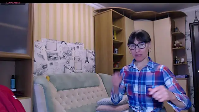 Snapshot of Pepper_mur chatting on February 28, 12:39 pm Pepper mur online show from February 28, 12:39 pm