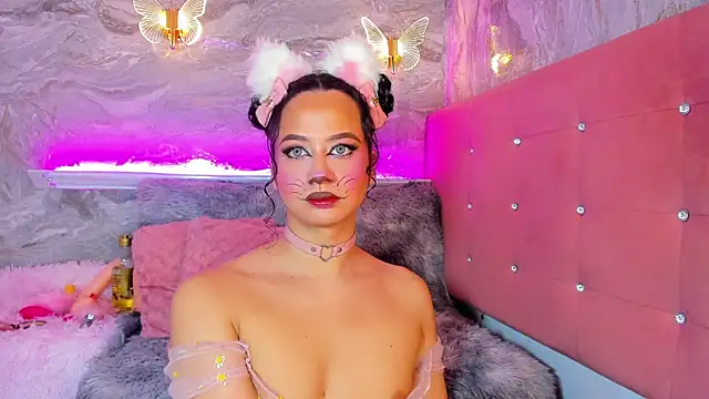 taylorbunny x online show from October 23, 5:40 am