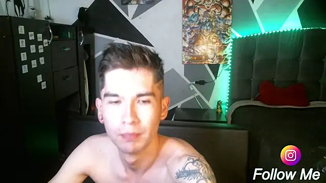 samael1107 online show from December 1, 11:36 pm