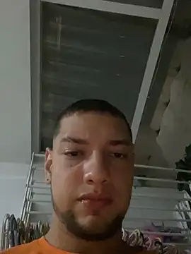 Snapshot of MrSoulMommy chatting on December 16, 3:40 am MrSoulMommy online show from December 16, 3:40 am