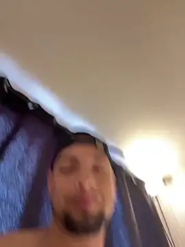 Snapshot of MrSoulMommy chatting on February 12, 1:48 pm MrSoulMommy online show from February 12, 1:48 pm