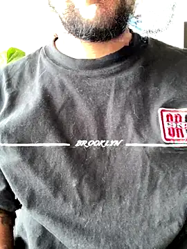 Snapshot of MrSoulMommy chatting on October 28, 3:36 pm MrSoulMommy online show from October 28, 3:36 pm