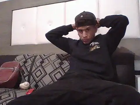 oiram27 online show from November 15, 9:17 am