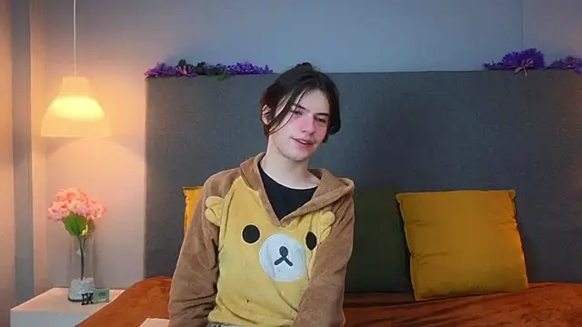 Angel shiny online show from January 12, 4:00 am