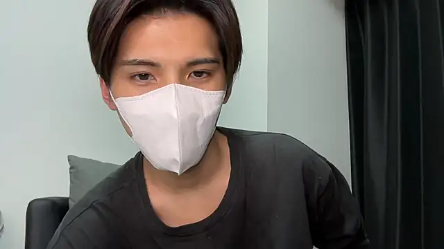 Lio kun online show from December 13, 2:27 pm