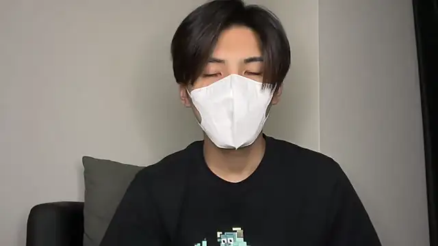 Lio kun online show from January 5, 1:26 pm