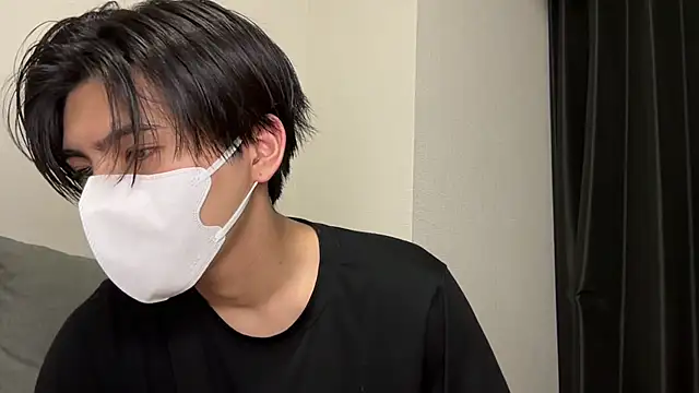 Lio kun online show from February 19, 12:00 pm