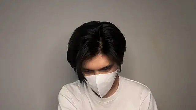 Lio kun online show from November 17, 3:07 pm