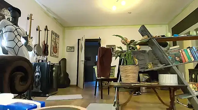 Kingsscepter online show from February 6, 4:36 pm