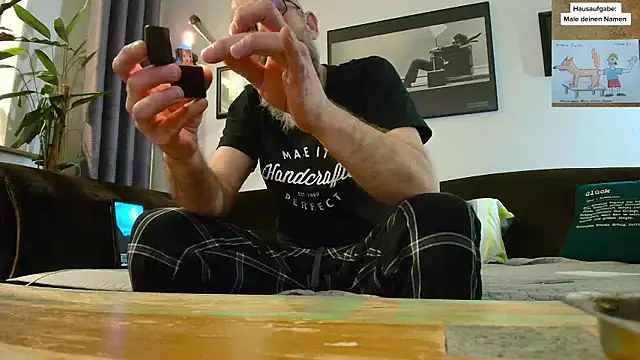 Kingsscepter online show from February 11, 5:50 pm