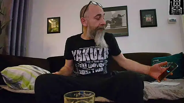 Kingsscepter online show from February 15, 10:42 pm