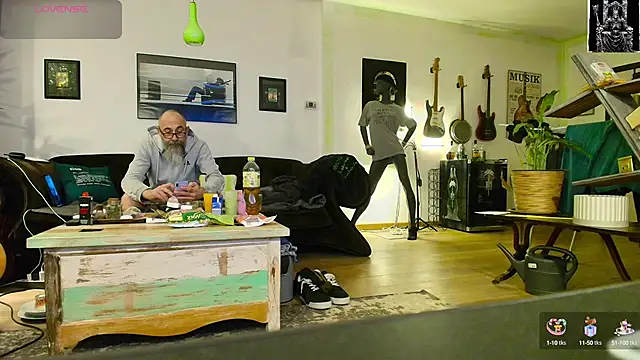 Kingsscepter online show from March 2, 6:51 pm