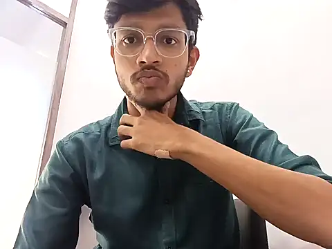 Snapshot of skinnyyyyyyyyy chatting on January 31, 7:29 am skinnyyyyyyyyy online show from January 31, 7:29 am