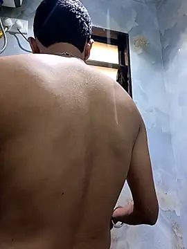 Snapshot of skinnyyyyyyyyy chatting on October 4, 4:21 am skinnyyyyyyyyy online show from October 4, 4:21 am