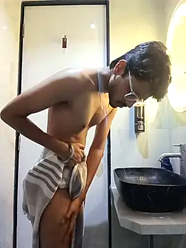 skinnyyyyyyyyy online show from November 8, 4:45 am