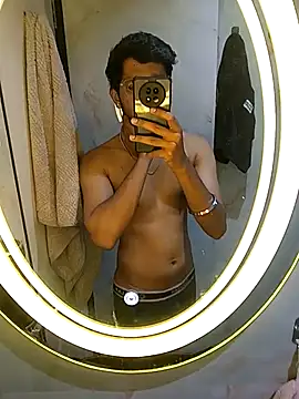 skinnyyyyyyyyy online show from February 20, 4:31 am