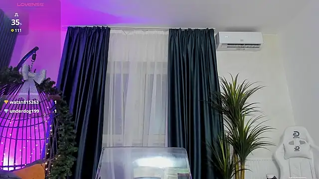 Milla Heart online show from January 13, 3:01 am