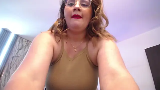 MartinaGuzmann online show from March 2, 9:53 am