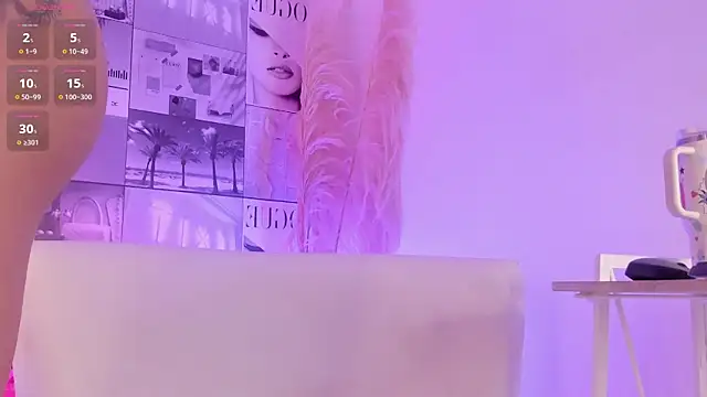 MiaCavallii  online show from October 16, 2:01 am