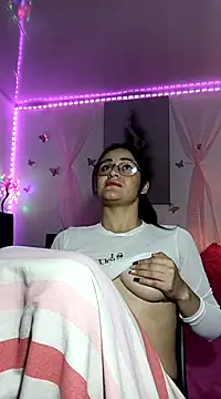 Hanna Kinsley online show from December 13, 7:36 am