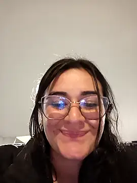 Hanna Kinsley online show from January 1, 5:43 am